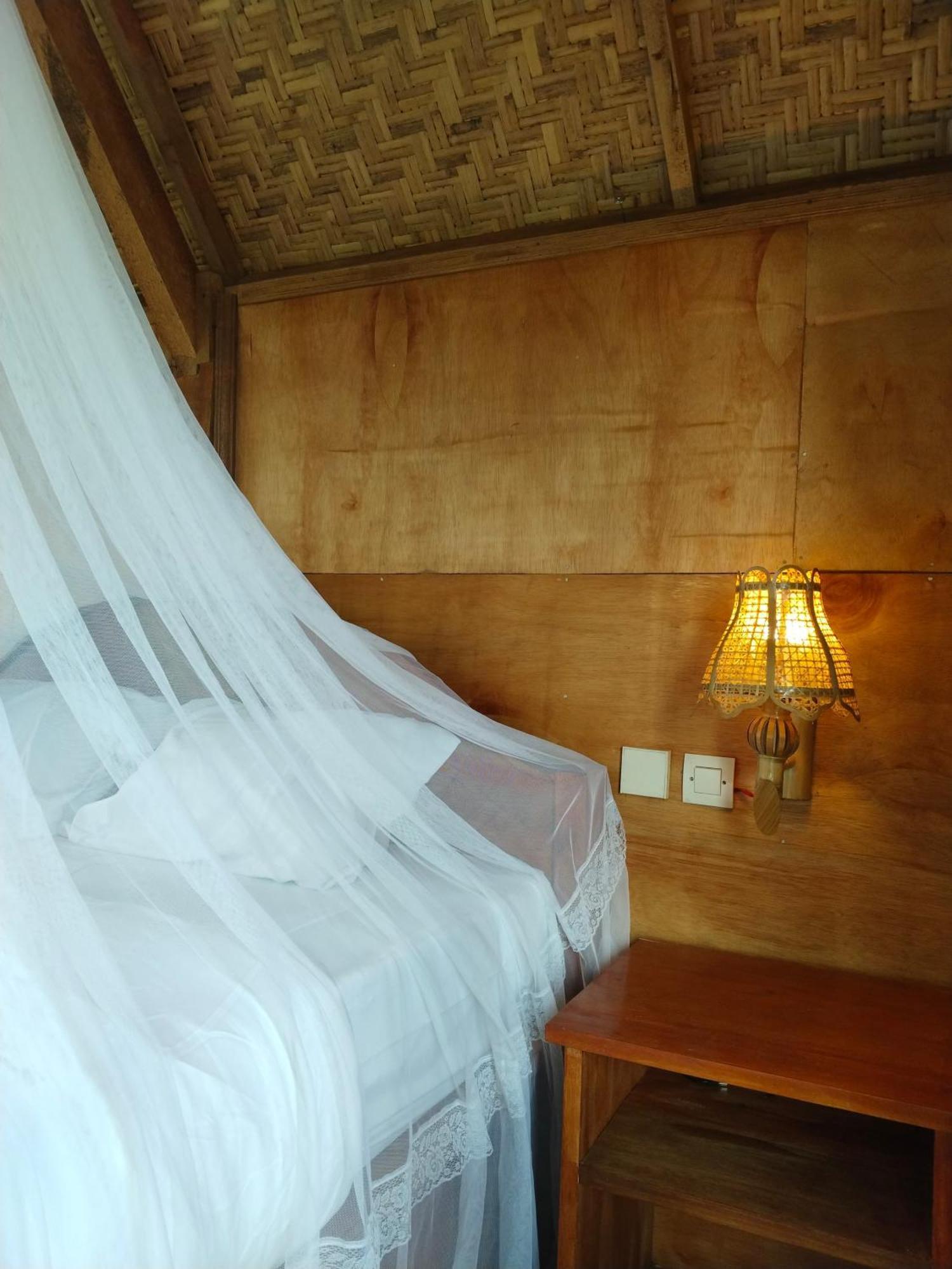 Dewi Rinjani Homestay Тетебату Екстер'єр фото