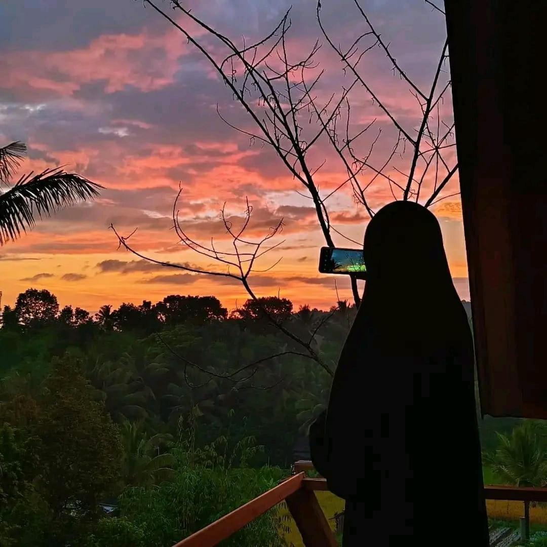Dewi Rinjani Homestay Тетебату Екстер'єр фото